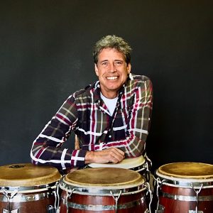 how to play congas- michael de miranda